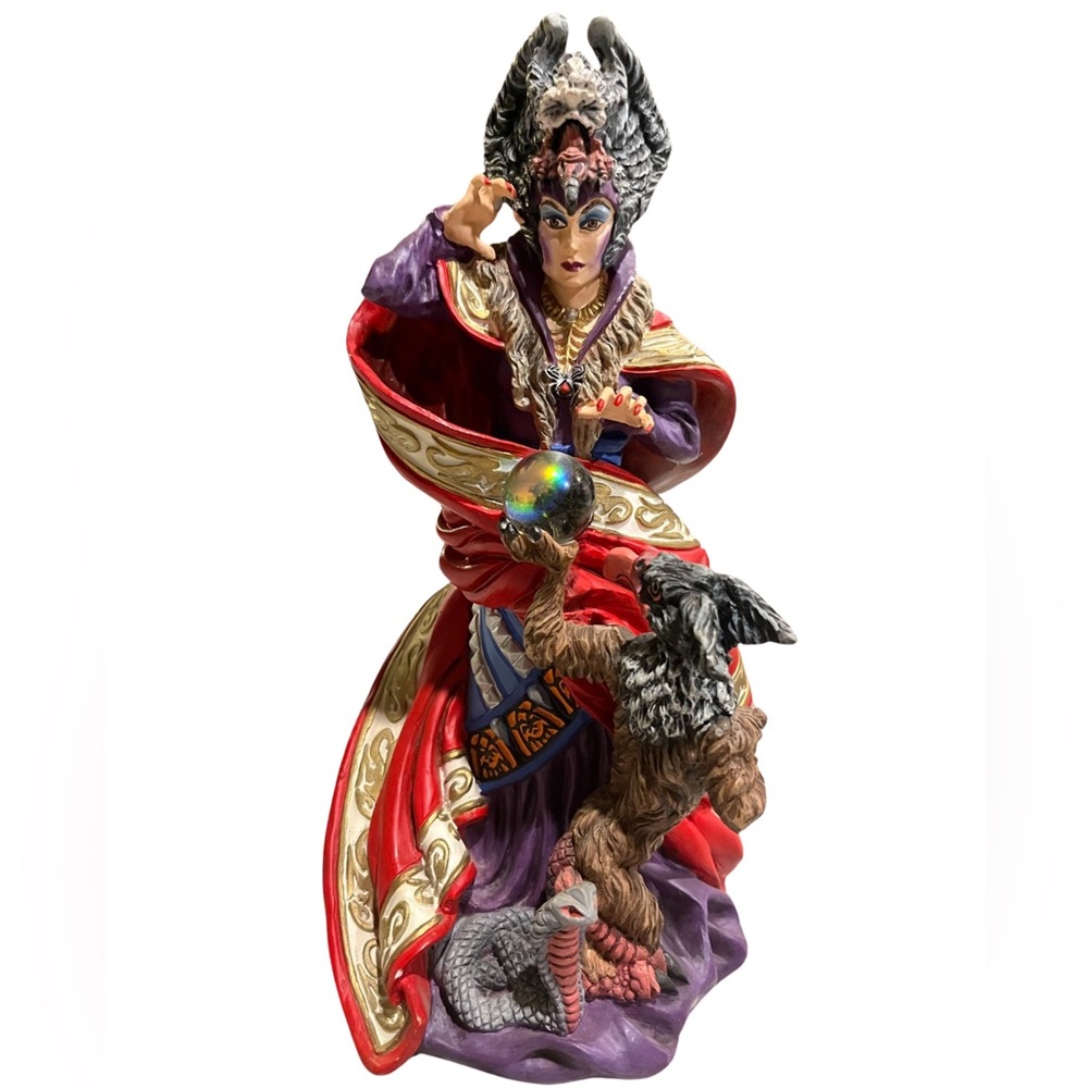 Vintage Danburry Mint ‘The Sorceress’ Quest for the Crystal Porcelain Sculpture